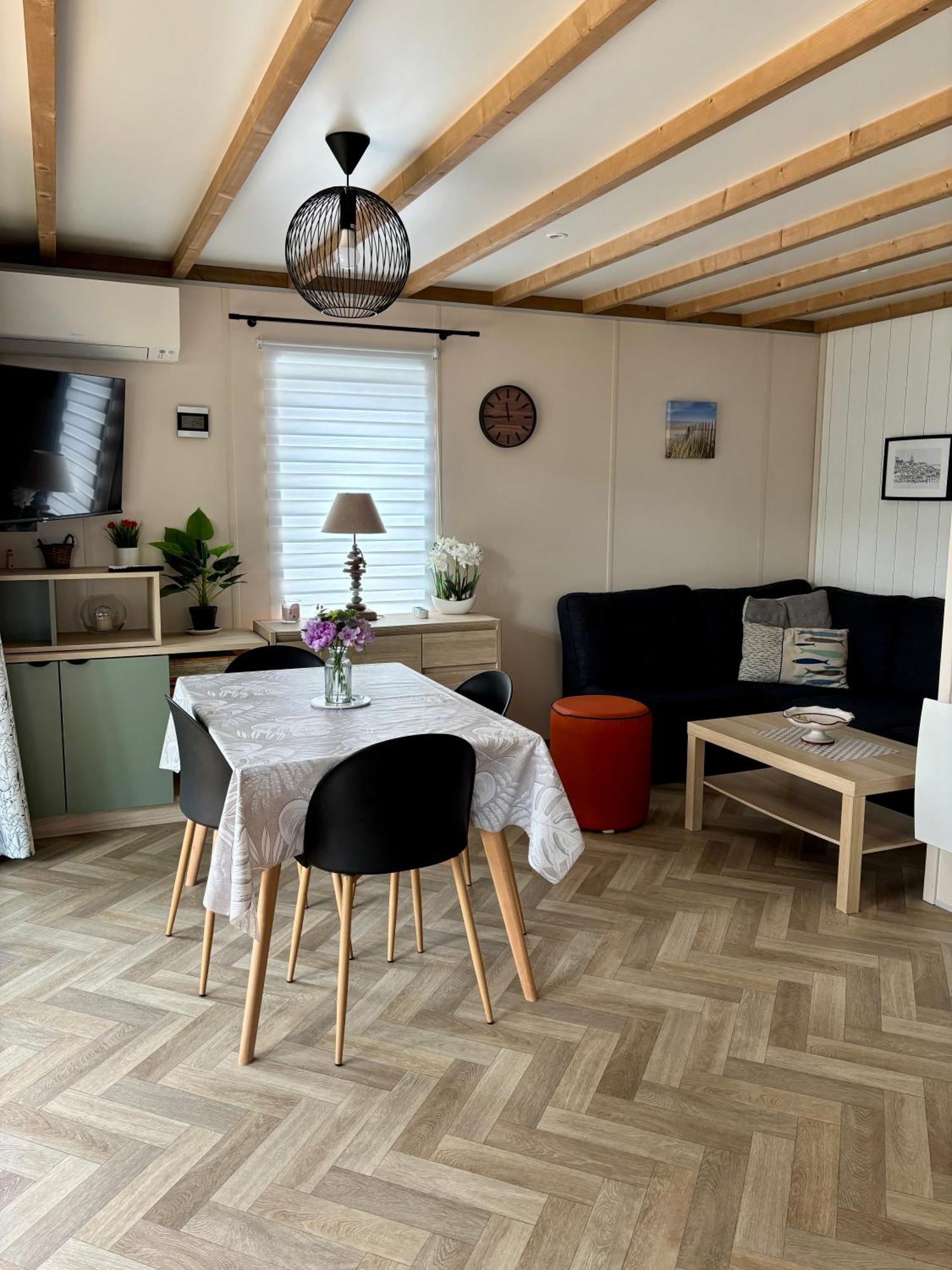 Le Domaine Des Pins Ξενοδοχείο Saint-Hilaire-de-Riez Εξωτερικό φωτογραφία